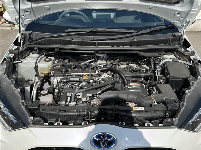 ヤリス ハイブリッドＺ　純正８ｉｎディスプレイオーディオ　ＢＴ　ＵＳＢ　ラジオ再生　レーダークルーズコントロール　レーンアシスト　衝突軽減ブレーキ　コーナーセンサー　シートヒーター　全方位カメラ　ビルトインＥＴＣ（37枚目）