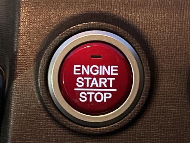 Ｎ－ＯＮＥ プレミアム　純正オーディオ　ＣＤ　ＵＳＢ　ラジオ再生　オートライト　ＬＥＤヘッドライト　ＨＯＮＤＡ製１５ｉｎアルミホイール　純正ＡＷ付サマータイヤ車載　スマートキー　取扱説明書　保証書（13枚目）