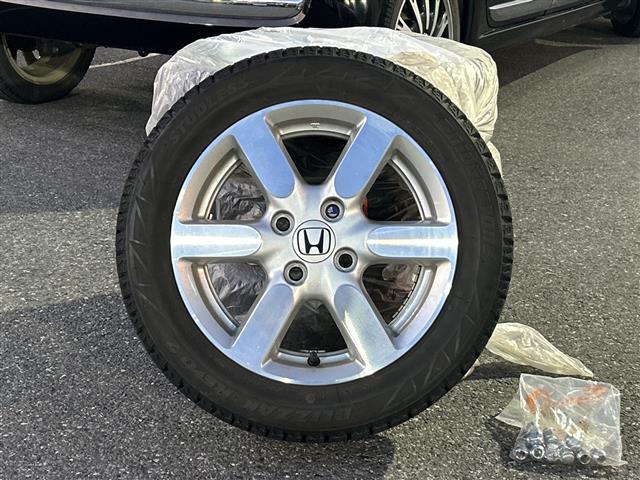 Ｎ－ＯＮＥ プレミアム　純正オーディオ　ＣＤ　ＵＳＢ　ラジオ再生　オートライト　ＬＥＤヘッドライト　ＨＯＮＤＡ製１５ｉｎアルミホイール　純正ＡＷ付サマータイヤ車載　スマートキー　取扱説明書　保証書（37枚目）