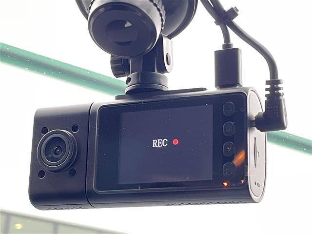 ヴェルファイア ２．５Ｚ　Ａエディション　トヨタ純正１０インチＴ－Ｃｏｎｎｅｃｔナビ　ＮＳＺＮ－Ｚ６６Ｔ　地デジＴＶ　ＣＤ　ＤＶＤ　ＢＴ　ラジオ再生　後席フリップダウンモニター　両側パワースライドドア　レーダークルーズコントロール（6枚目）