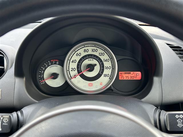 デミオ １３Ｃ　ワンオーナー　社外メモリナビ　ＡＶＮ６６９ＨＤ　地デジＴＶ　ＣＤ　ＤＶＤ　ＢＴ　ラジオ再生　オートライト　純正フロアマット　リモコンキー　取扱説明書　保証書（11枚目）