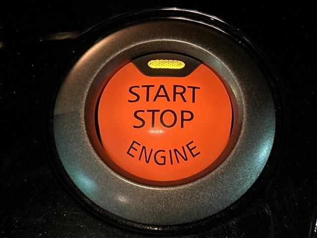 セレナ ハイウェイスターＧ　Ｓ－ＨＶアドバンスドセーフティ　純正メモリナビ　ＭＰ３１３Ｄ－Ｗ　地デジＴＶ　ＣＤ　ＤＶＤ　ＢＴ　ラジオ再生　両側パワースライドドア　クルーズコントロール　衝突軽減ブレーキ　ＥＴＣ　オートライト　ＬＥＤヘッドライト（12枚目）