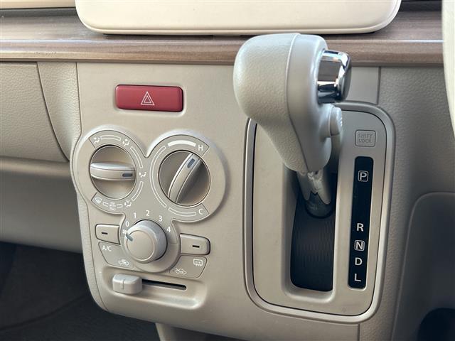 アルトラパン Ｓ　社外メモリナビ　ＡＶＩＣ－ＲＺ２００　ワンセグＴＶ　ＣＤ　ラジオ再生　シートヒーター　ＥＴＣ　バックカメラ　ＬＥＤヘッドライト　純正フロアマット　スマートキー　取扱説明書　保証書（6枚目）