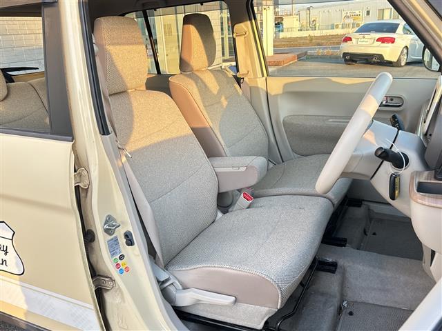 アルトラパン Ｓ　社外メモリナビ　ＡＶＩＣ－ＲＺ２００　ワンセグＴＶ　ＣＤ　ラジオ再生　シートヒーター　ＥＴＣ　バックカメラ　ＬＥＤヘッドライト　純正フロアマット　スマートキー　取扱説明書　保証書（18枚目）