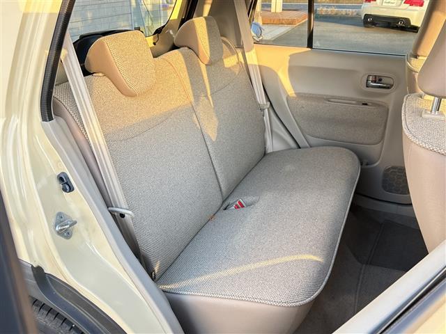 アルトラパン Ｓ　社外メモリナビ　ＡＶＩＣ－ＲＺ２００　ワンセグＴＶ　ＣＤ　ラジオ再生　シートヒーター　ＥＴＣ　バックカメラ　ＬＥＤヘッドライト　純正フロアマット　スマートキー　取扱説明書　保証書（19枚目）