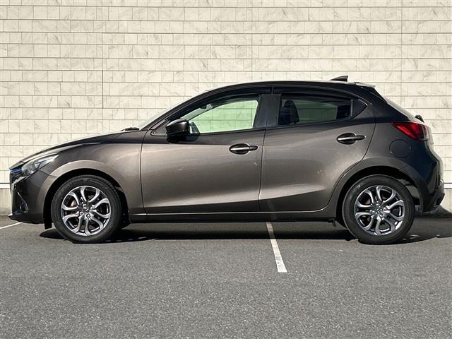 デミオ XDテーラードブラウン 純正メモリナビ 地デジTV CD DVD BT ラジオ再生 クルーズコントロール 衝突軽減ブレーキ ETC オートライト LEDヘッドライト 純正16inアルミホイール 純正フロアマット(31枚目)