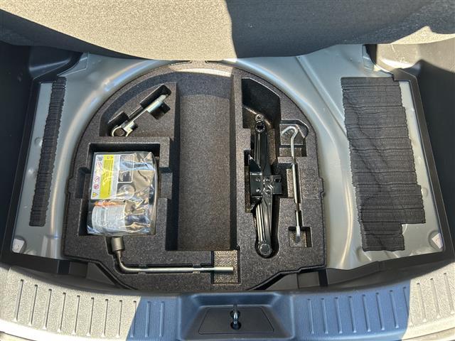 デミオ XDテーラードブラウン 純正メモリナビ 地デジTV CD DVD BT ラジオ再生 クルーズコントロール 衝突軽減ブレーキ ETC オートライト LEDヘッドライト 純正16inアルミホイール 純正フロアマット(39枚目)