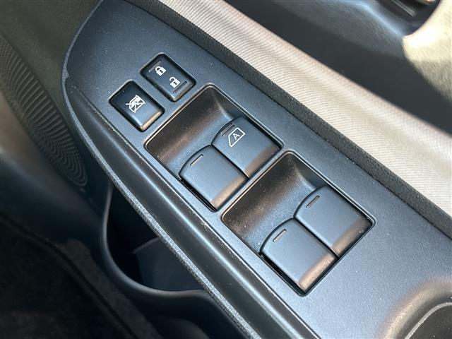 ノート ｅ－パワー　Ｘ　Ｖセレクション　純正メモリナビ　ＭＭ３１９Ｄ－Ｗ　地デジＴＶ　ＣＤ　ＤＶＤ　ＢＴ　ラジオ再生　衝突軽減ブレーキ　コーナーセンサー　アラウンドビューモニター　ＥＴＣ　デジタルインナーミラー　ＬＥＤライト（20枚目）