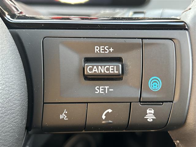 オーラ G レザーエディション 純正メモリナビ 地デジTV BT USB Applecarplay ラジオ再生 BOSEサウンドシステム ヘッドレストスピーカー プロパイロットシステム エマージェンシーブレーキ(12枚目)