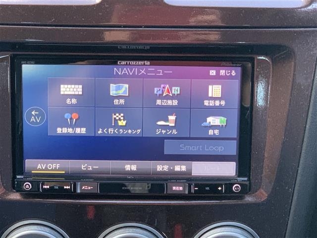 インプレッサ ＷＲＸ　社外ＳＤナビＡＭ／ＦＭ／ＣＤ／ＤＶＤ／ワンセグＴＶフロントタワーバー社外マフラーＭＯＭＯステアリングＨＩＤヘッドライト純正１７インチアルミホイル純正フロアマット電動格納ミラーリモコンキー（3枚目）