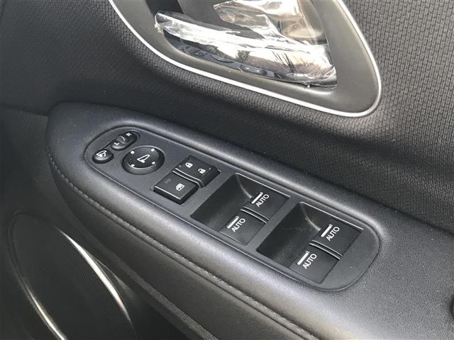 ヴェゼル ハイブリッドＺ・ホンダセンシング　冬タイヤ車載／純正ナビ／フルセグＴＶ／Ｂｌｕｅｔｏｏｔｈ／バックカメラ／ドライブレコーダー／衝突被害軽減ブレーキ／レーンキープアシスト／レーダークルーズコントロール／ハーフレザーシート（16枚目）