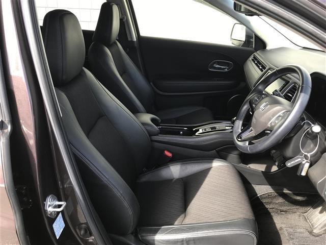 ヴェゼル ハイブリッドＺ・ホンダセンシング　冬タイヤ車載／純正ナビ／フルセグＴＶ／Ｂｌｕｅｔｏｏｔｈ／バックカメラ／ドライブレコーダー／衝突被害軽減ブレーキ／レーンキープアシスト／レーダークルーズコントロール／ハーフレザーシート（28枚目）