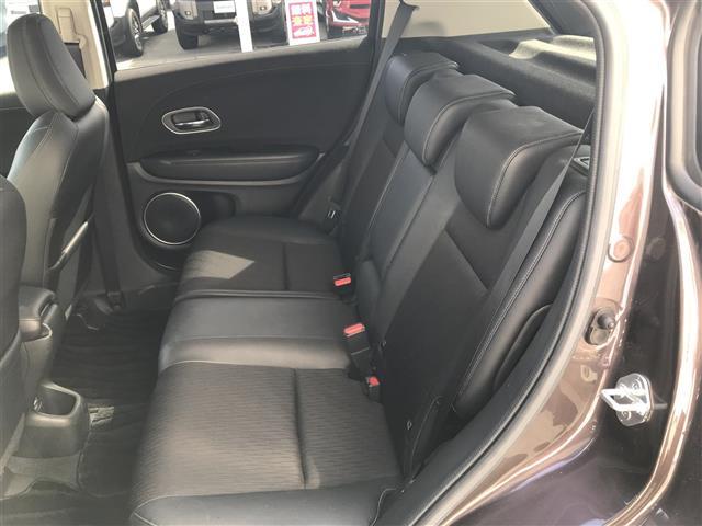 ヴェゼル ハイブリッドＺ・ホンダセンシング　冬タイヤ車載／純正ナビ／フルセグＴＶ／Ｂｌｕｅｔｏｏｔｈ／バックカメラ／ドライブレコーダー／衝突被害軽減ブレーキ／レーンキープアシスト／レーダークルーズコントロール／ハーフレザーシート（31枚目）