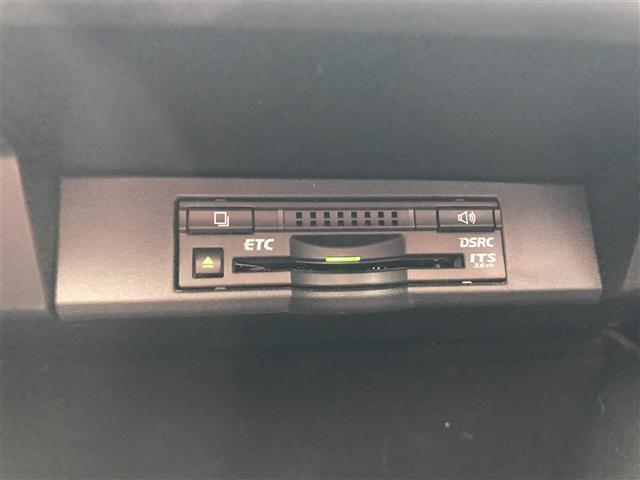 ＮＸ ＮＸ２００ｔ　純正ナビ／フルセグＴＶ／Ｂｌｕｅｔｏｏｔｈ／バックカメラ／ドライブレコーダー／衝突被害軽減ブレーキ／レーンキープアシスト／レーダークルーズコントロール／レザーシート／メモリー付パワーシート（15枚目）