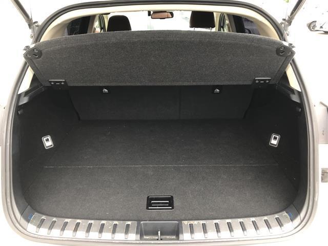 ＮＸ ＮＸ２００ｔ　純正ナビ／フルセグＴＶ／Ｂｌｕｅｔｏｏｔｈ／バックカメラ／ドライブレコーダー／衝突被害軽減ブレーキ／レーンキープアシスト／レーダークルーズコントロール／レザーシート／メモリー付パワーシート（36枚目）