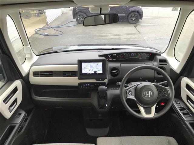 Ｎ－ＢＯＸ Ｇ　社外ナビ／フルセグＴＶ／Ｂｌｕｅｔｏｏｔｈ／バックカメラ／衝突被害軽減ブレーキ／コーナーセンサー／レーンキープアシスト／レーダークルーズコントロール／両側スライドドア／プッシュスタート（2枚目）