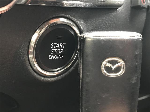 ＭＡＺＤＡ３ファストバック ２０Ｓバーガンディ　セレクション　ＢＯＳＥサウンド／純正ナビ／フルセグＴＶ／Ｂｌｕｅｔｏｏｔｈ／全周囲カメラ／ドライブレコーダー／衝突被害軽減ブレーキ／コーナーセンサー／レーンキープアシスト／ブラインドスポットモニター（11枚目）