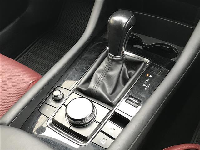 ＭＡＺＤＡ３ファストバック ２０Ｓバーガンディ　セレクション　ＢＯＳＥサウンド／純正ナビ／フルセグＴＶ／Ｂｌｕｅｔｏｏｔｈ／全周囲カメラ／ドライブレコーダー／衝突被害軽減ブレーキ／コーナーセンサー／レーンキープアシスト／ブラインドスポットモニター（28枚目）