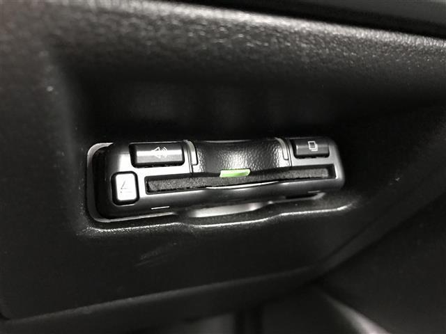 ＭＡＺＤＡ３ファストバック ２０Ｓバーガンディ　セレクション　ＢＯＳＥサウンド／純正ナビ／フルセグＴＶ／Ｂｌｕｅｔｏｏｔｈ／全周囲カメラ／ドライブレコーダー／衝突被害軽減ブレーキ／コーナーセンサー／レーンキープアシスト／ブラインドスポットモニター（29枚目）