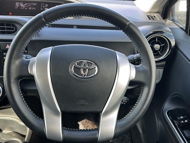 アクア Gブラックソフトレザーセレクション 禁煙車 ワンオーナー ソフトレザー ETC 社外ナビ LEDヘッドライト スマートキー プッシュスタート ドアミラーウインカー クルーズコントロール フルセグTV DVD再生機能有 ヒートシーター(5枚目)