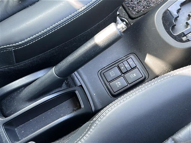 アクア Gブラックソフトレザーセレクション 禁煙車 ワンオーナー ソフトレザー ETC 社外ナビ LEDヘッドライト スマートキー プッシュスタート ドアミラーウインカー クルーズコントロール フルセグTV DVD再生機能有 ヒートシーター(8枚目)