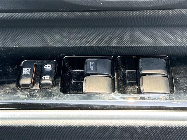 アクア Gブラックソフトレザーセレクション 禁煙車 ワンオーナー ソフトレザー ETC 社外ナビ LEDヘッドライト スマートキー プッシュスタート ドアミラーウインカー クルーズコントロール フルセグTV DVD再生機能有 ヒートシーター(18枚目)