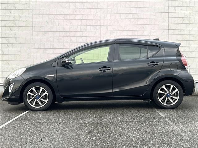 アクア Gブラックソフトレザーセレクション 禁煙車 ワンオーナー ソフトレザー ETC 社外ナビ LEDヘッドライト スマートキー プッシュスタート ドアミラーウインカー クルーズコントロール フルセグTV DVD再生機能有 ヒートシーター(35枚目)