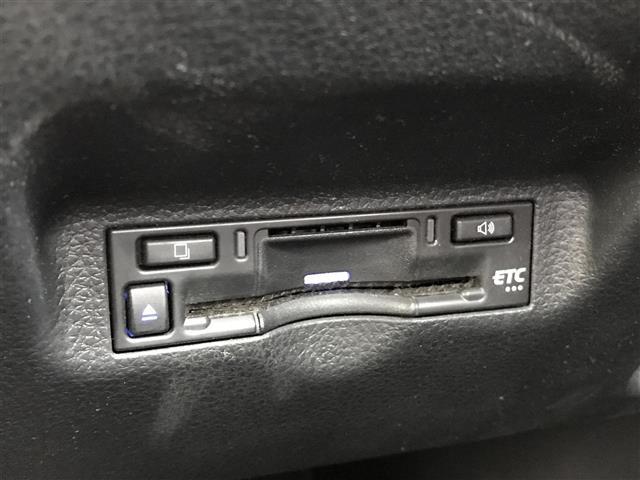 シエンタ Ｚ　純正ディスプレイオーディオ／ナビ／フルセグＴＶ／全周囲カメラ／プリクラッシュセーフティ／コーナーセンサー／レーンキープアシスト／レーダークルーズコントロール／両側パワースライドドア（14枚目）