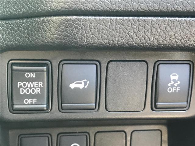 エクストレイル 20X 冬タイヤ積込み/フリップダウンモニター/純正ナビ/フルセグTV/Bluetooth/全周囲カメラ/ドライブレコーダー/デジタルインナーミラー/プロパイロット/衝突被害軽減ブレーキ(17枚目)