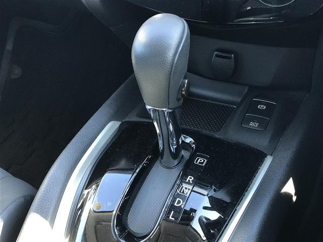 エクストレイル 20X 冬タイヤ積込み/フリップダウンモニター/純正ナビ/フルセグTV/Bluetooth/全周囲カメラ/ドライブレコーダー/デジタルインナーミラー/プロパイロット/衝突被害軽減ブレーキ(18枚目)