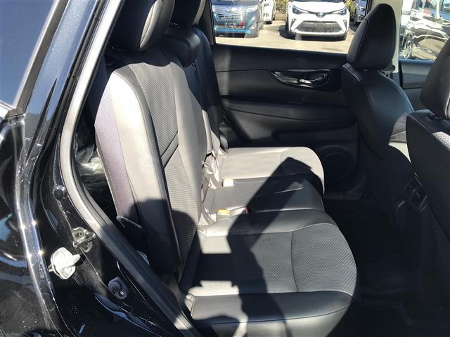 エクストレイル 20X 冬タイヤ積込み/フリップダウンモニター/純正ナビ/フルセグTV/Bluetooth/全周囲カメラ/ドライブレコーダー/デジタルインナーミラー/プロパイロット/衝突被害軽減ブレーキ(31枚目)