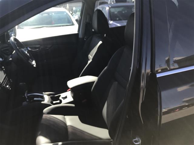 エクストレイル 20X 冬タイヤ積込み/フリップダウンモニター/純正ナビ/フルセグTV/Bluetooth/全周囲カメラ/ドライブレコーダー/デジタルインナーミラー/プロパイロット/衝突被害軽減ブレーキ(32枚目)