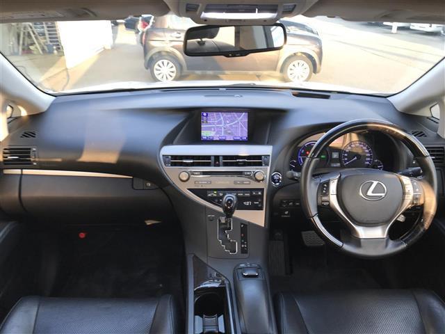 ＲＸ ＲＸ４５０ｈ　バージョンＬ　サンルーフ／純正ナビ／フルセグＴＶ／バックカメラ／コーナーセンサー／レーダークルーズコントロール／レザーシート／パワーシート／シートヒーター／エアシート／電動リアゲート／ステアリングスイッチ（2枚目）