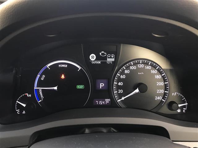 ＲＸ ＲＸ４５０ｈ　バージョンＬ　サンルーフ／純正ナビ／フルセグＴＶ／バックカメラ／コーナーセンサー／レーダークルーズコントロール／レザーシート／パワーシート／シートヒーター／エアシート／電動リアゲート／ステアリングスイッチ（7枚目）