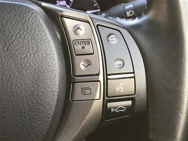 ＲＸ ＲＸ４５０ｈ　バージョンＬ　サンルーフ／純正ナビ／フルセグＴＶ／バックカメラ／コーナーセンサー／レーダークルーズコントロール／レザーシート／パワーシート／シートヒーター／エアシート／電動リアゲート／ステアリングスイッチ（12枚目）