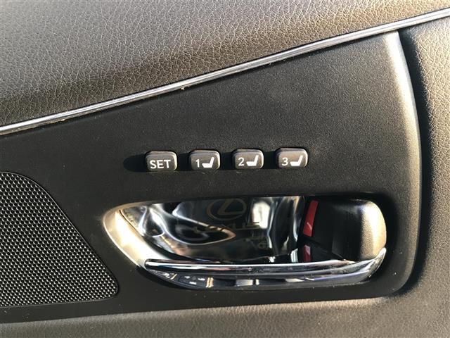 ＲＸ ＲＸ４５０ｈ　バージョンＬ　サンルーフ／純正ナビ／フルセグＴＶ／バックカメラ／コーナーセンサー／レーダークルーズコントロール／レザーシート／パワーシート／シートヒーター／エアシート／電動リアゲート／ステアリングスイッチ（21枚目）