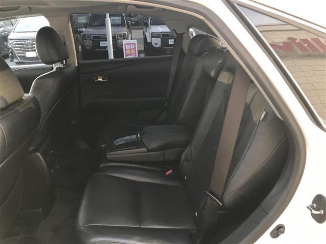 ＲＸ ＲＸ４５０ｈ　バージョンＬ　サンルーフ／純正ナビ／フルセグＴＶ／バックカメラ／コーナーセンサー／レーダークルーズコントロール／レザーシート／パワーシート／シートヒーター／エアシート／電動リアゲート／ステアリングスイッチ（33枚目）