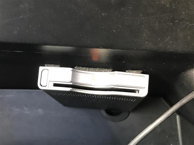 N-BOX G SSパッケージ 純正ナビ/ワンセグTV/Bluetooth/バックカメラ/衝突被害軽減ブレーキ/両側パワースライドドア/スマートキー/プッシュスタート/ステアリングスイッチ/ヘッドライトレベライザー(13枚目)