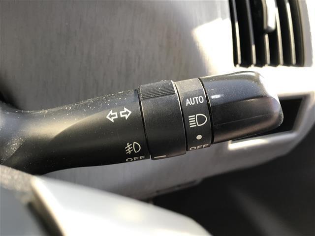 プリウスアルファ G 社外ナビ/フルセグTV/Bluetooth/バックカメラ/ドライブレコーダー/クルーズコントロール/プッシュスタート/スマートキー/オートライト/ウインカーミラー/電動格納ミラー(19枚目)