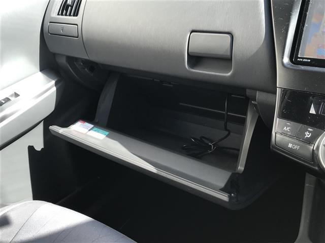 プリウスアルファ G 社外ナビ/フルセグTV/Bluetooth/バックカメラ/ドライブレコーダー/クルーズコントロール/プッシュスタート/スマートキー/オートライト/ウインカーミラー/電動格納ミラー(20枚目)