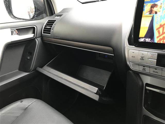 ◆【クルマのある生活に、もっと安心を。】ガリバーの保証は、走行距離が無制限！電球や消耗品、ナビ等の社外品も保証対象。末永いカーライフに対応する充実した保証内容（保証期間によって保証内容は変わります。）