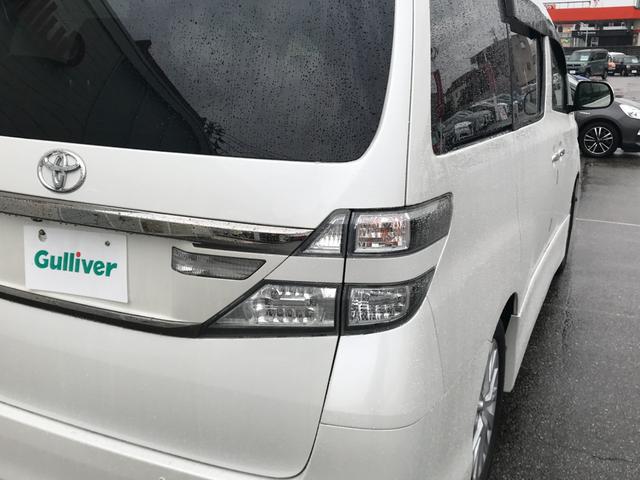 ヴェルファイア ２．４Ｚ　フリップダウンモニター／ナビ／バックカメラ／コーナーセンサー／両側パワースライドドア／プッシュスタート／スマートキー／ステアリングスイッチ／ＥＴＣ（42枚目）