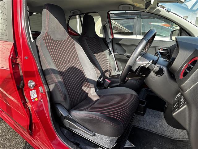 アルトターボRS ベースグレード 4WD/社外ナビ/Bluetooth/フルセグ/CD/DVD/レーダーブレーキサポート/バックカメラ/パドルシフト/ETC/オートライト/オートエアコン/アイドリングストップ/スマートキー(17枚目)