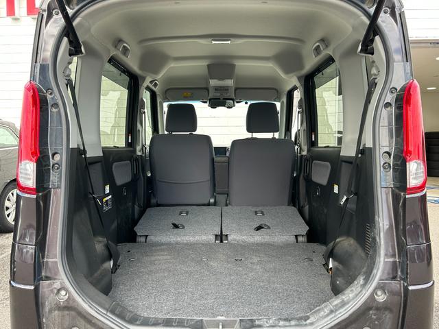 スペーシア Ｘ　純正ナビ／フルセグテレビ／Ｂｌｕｅｔｏｏｔｈ／ＣＤ／ＤＶＤ／両側パワースライドドア／全方位カメラ／シートヒーター／ＨＩＤヘッドライト／オートライト／レーンアシスト／衝突軽減ブレーキ／オートエアコン（15枚目）