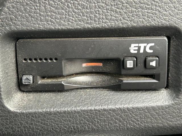 スペーシア Ｘ　純正ナビ／フルセグテレビ／Ｂｌｕｅｔｏｏｔｈ／ＣＤ／ＤＶＤ／両側パワースライドドア／全方位カメラ／シートヒーター／ＨＩＤヘッドライト／オートライト／レーンアシスト／衝突軽減ブレーキ／オートエアコン（32枚目）