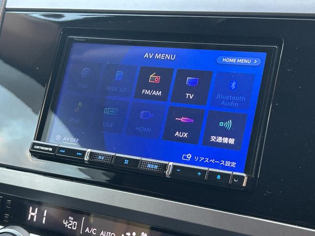 レガシィアウトバック リミテッド 4WD/社外ナビ/フルセグテレビ/Bluetooth/CD/DVD/バックカメラ/パワーバックドア/パワーシート/メモリーシート/シートヒーター/サンルーフ/クルーズコントロール/レーンアシスト(3枚目)