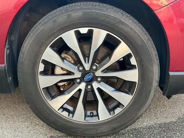 レガシィアウトバック リミテッド 4WD/社外ナビ/フルセグテレビ/Bluetooth/CD/DVD/バックカメラ/パワーバックドア/パワーシート/メモリーシート/シートヒーター/サンルーフ/クルーズコントロール/レーンアシスト(18枚目)