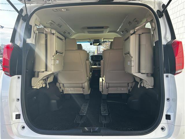 ◆【クルマのある生活に、もっと安心を。】ガリバーの保証は、走行距離が無制限！電球や消耗品、ナビ等の社外品も保証対象。末永いカーライフに対応する充実した保証内容（保証期間によって保証内容は変わります。）