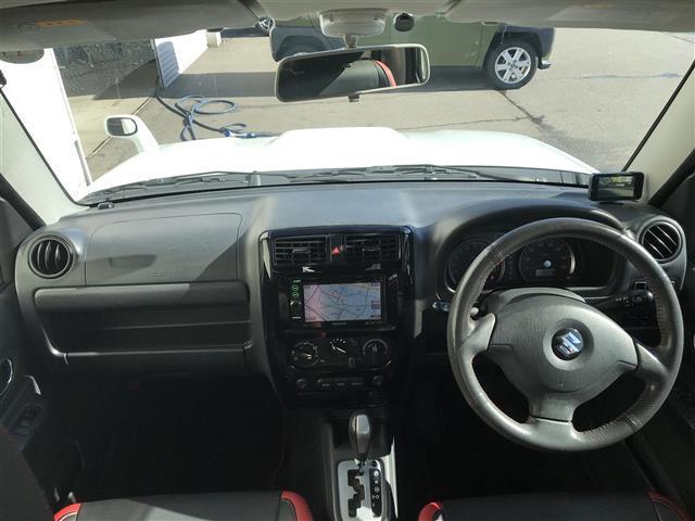 ジムニー クロスアドベンチャー　社外ナビ／ワンセグＴＶ／リモコンキー／レザーシート／シートヒーター／ヘッドライトレベライザー／ＥＴＣ／背面タイヤ／ウインカーミラー（2枚目）