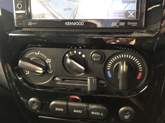 ジムニー クロスアドベンチャー　社外ナビ／ワンセグＴＶ／リモコンキー／レザーシート／シートヒーター／ヘッドライトレベライザー／ＥＴＣ／背面タイヤ／ウインカーミラー（9枚目）